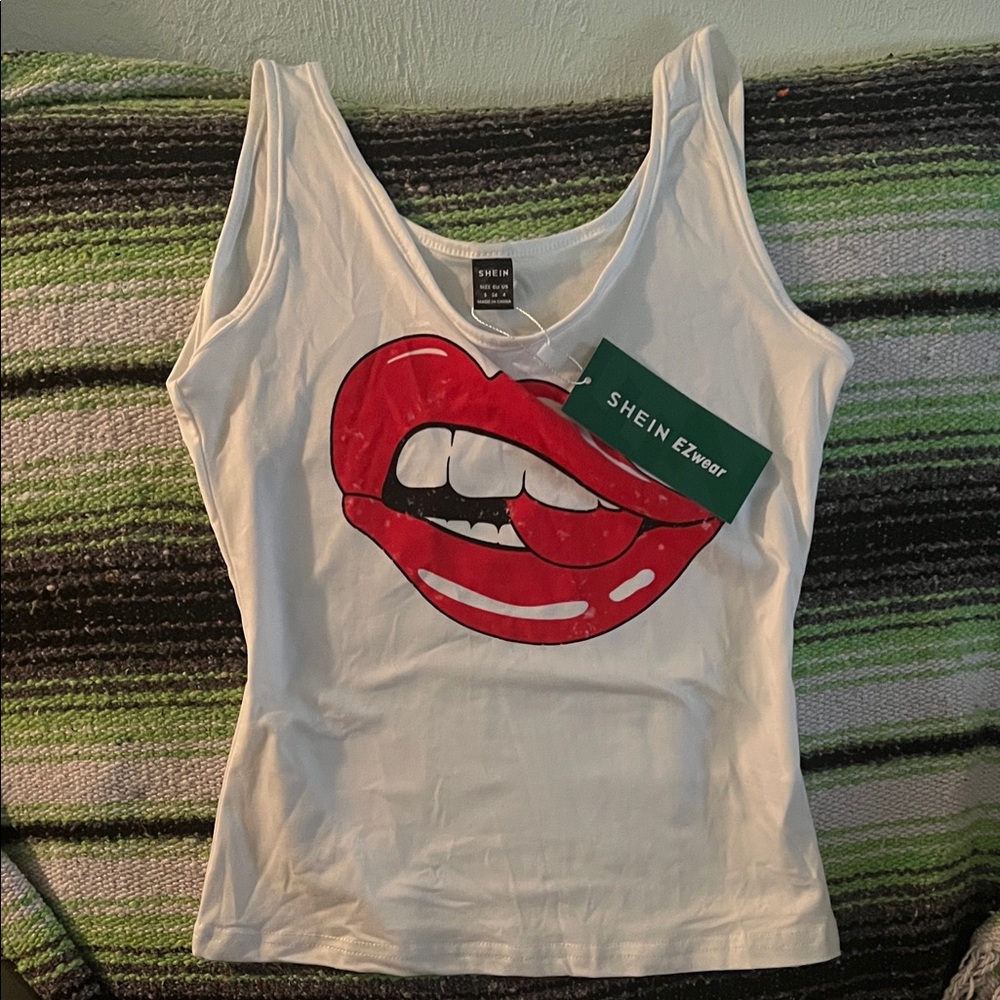 #063* White Tank Top with Bold Red Lips Graphic (Small) - Picture 3 of 6